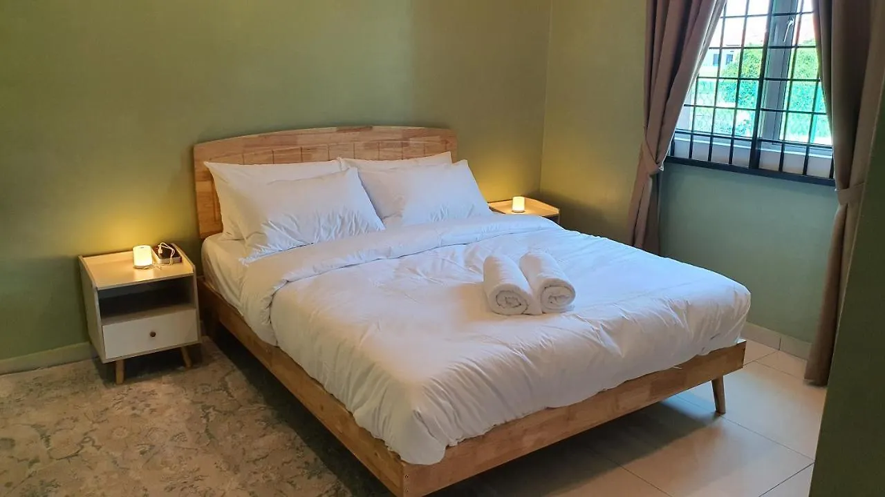 Duyong Damai Homestay By Kowbmas Malacca Hébergement de vacances
